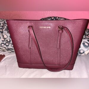 MICHAEL KORS Jet Set Travel Large Saffiano Leather Tote Bag Burgundy Used